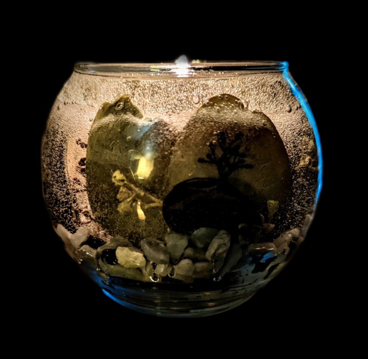 Seeded Eucalyptus Round Candle